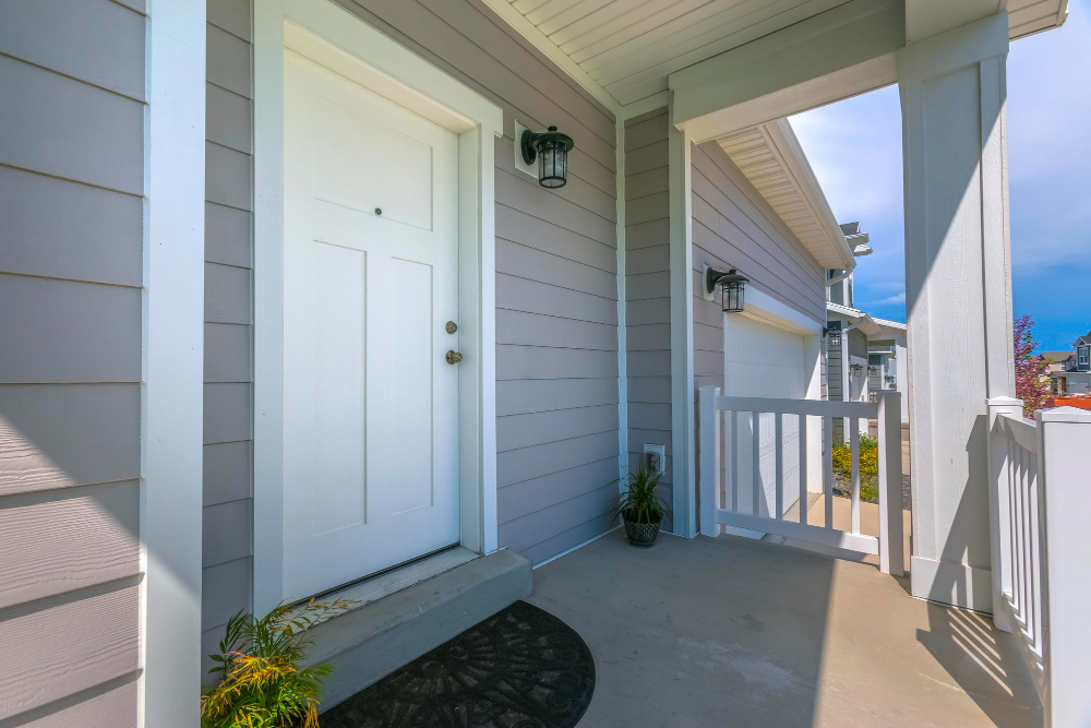 Pico Rivera Pella® Door Styles